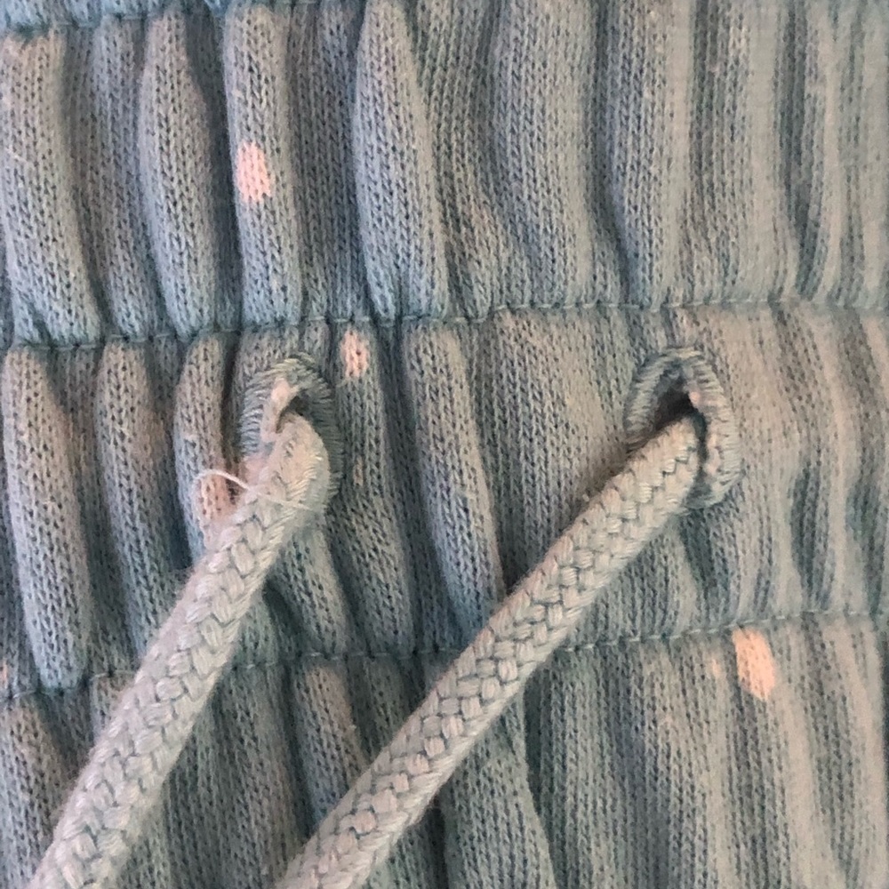Urban Outfitters high wasted sweats - Picture 7 of 7